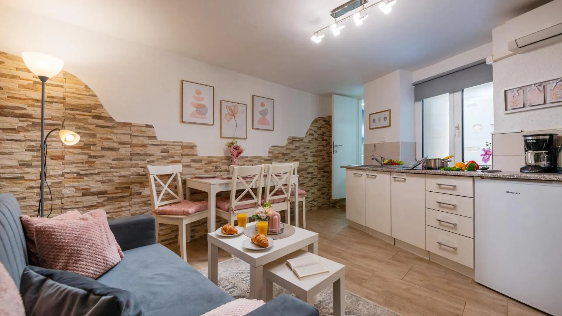 Apartman U Srcu Anticke Pule Pula Apartment