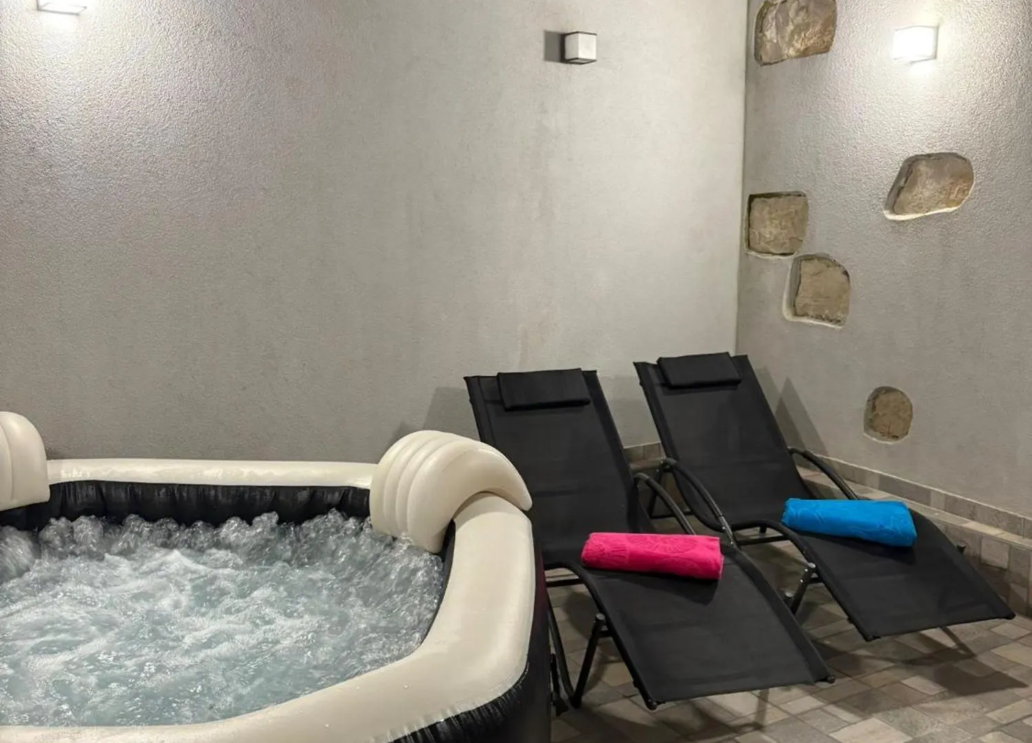 Apartman U Srcu Anticke Pule Pula 0*,  Croatia