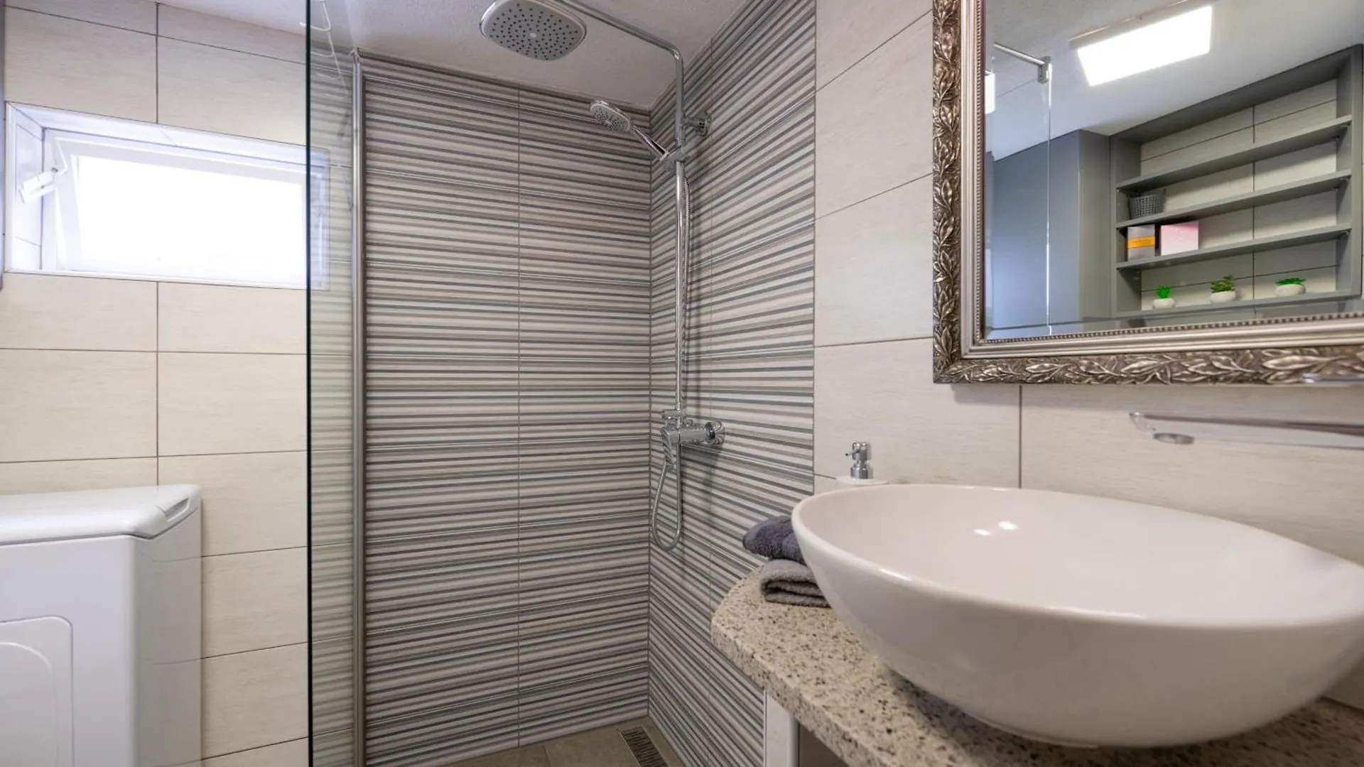 Apartman U Srcu Anticke Pule Pola